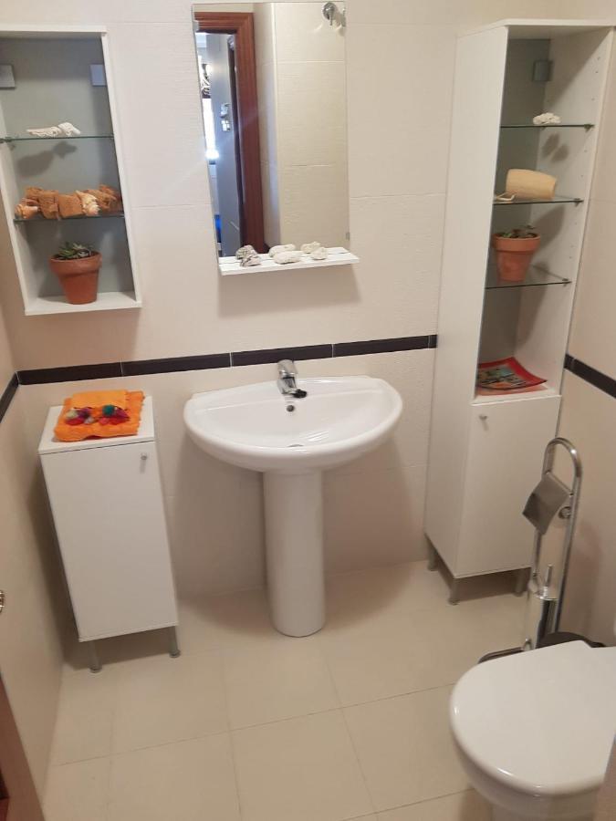 Apartamento En La Playa Con Parking Privado Getxo Exterior photo