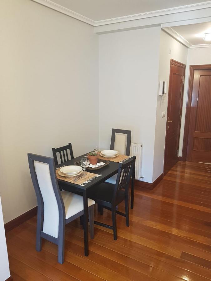 Apartamento En La Playa Con Parking Privado Getxo Exterior photo