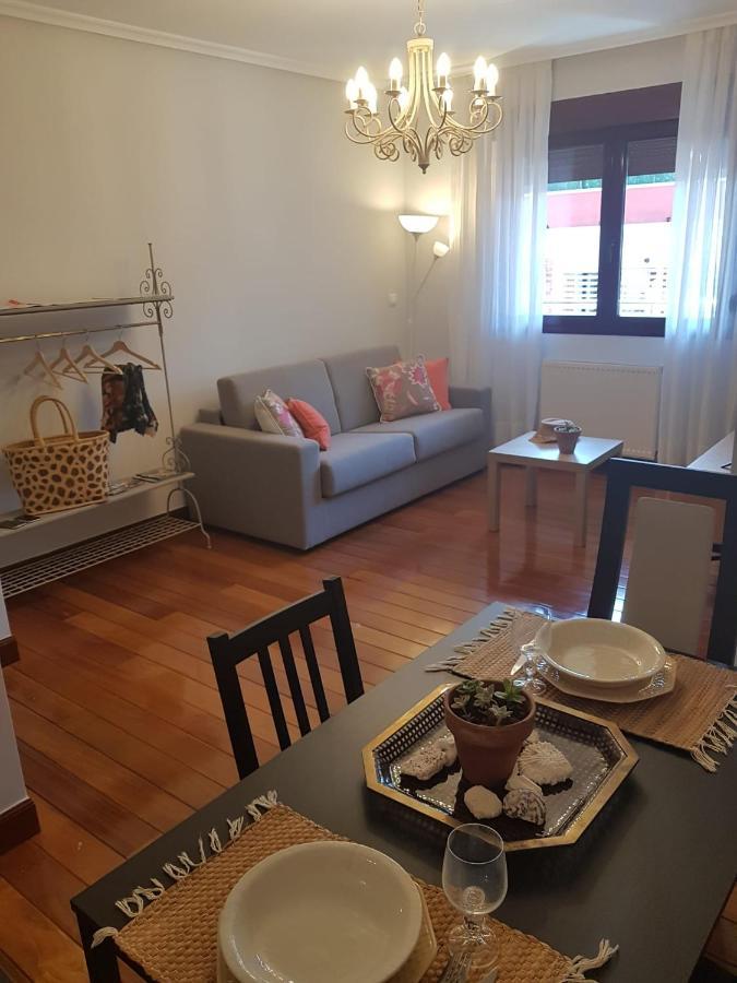 Apartamento En La Playa Con Parking Privado Getxo Exterior photo